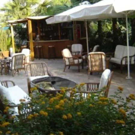Golden Sun Hotel