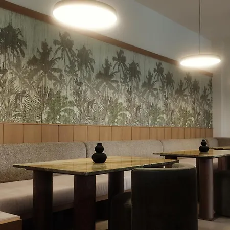 Golden Sun Hotel 4*